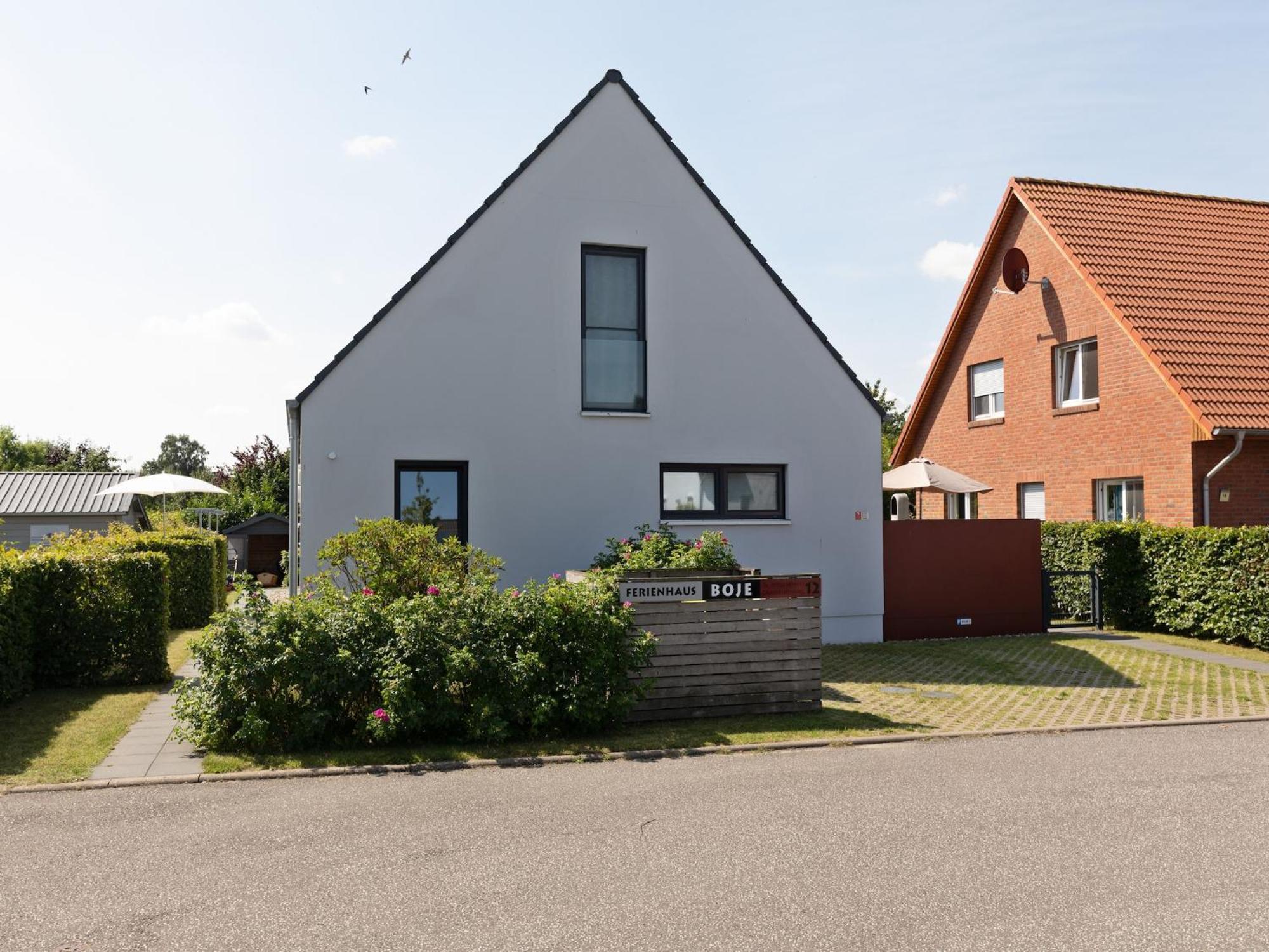 Pleasant Holiday Home In Zierow Near Sea Zewnętrze zdjęcie